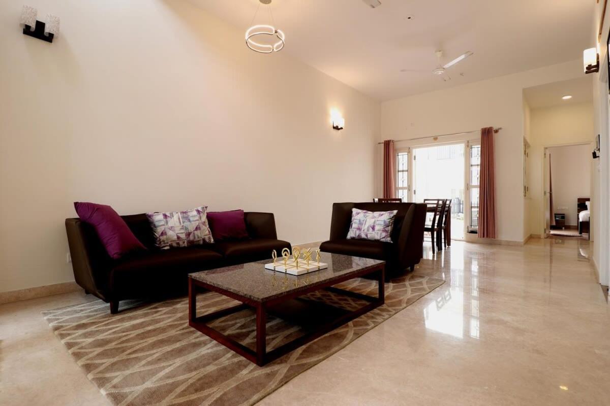 Welcome To Serenity-Luxury Villa At Prestige Augusta Golf Village バンガロール エクステリア 写真
