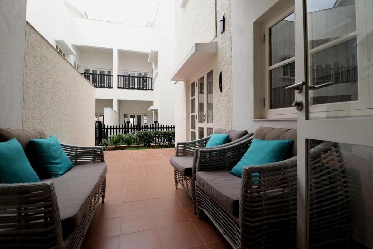 Welcome To Serenity-Luxury Villa At Prestige Augusta Golf Village バンガロール エクステリア 写真