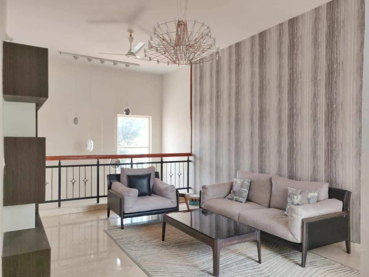 Welcome To Serenity-Luxury Villa At Prestige Augusta Golf Village バンガロール エクステリア 写真